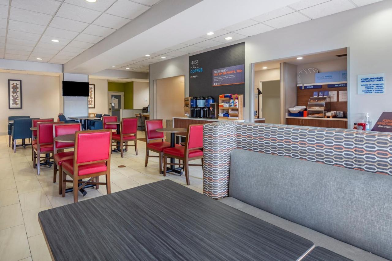Holiday Inn Express Charlotte West - Gastonia By Ihg Exterior foto
