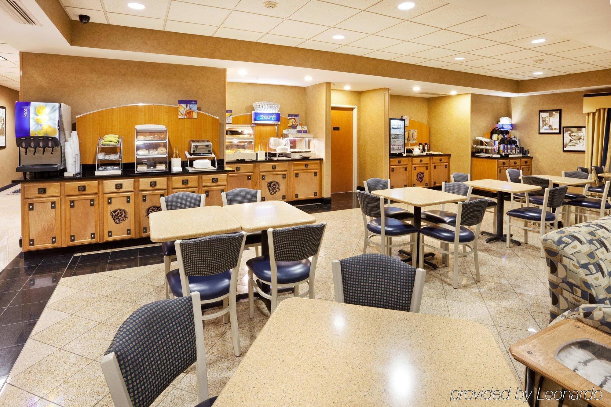 Holiday Inn Express Charlotte West - Gastonia By Ihg Exterior foto